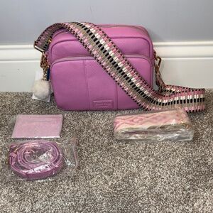 NWT Pom Pom London Leather Crossbody Bag in Peony Pink